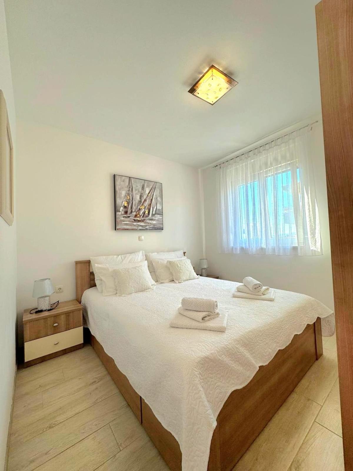 Apartment Misic Trogir Exterior photo